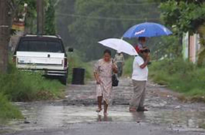 Lluvias Fuertes Y Vientos Intensos En Quer Taro Y La Regi N